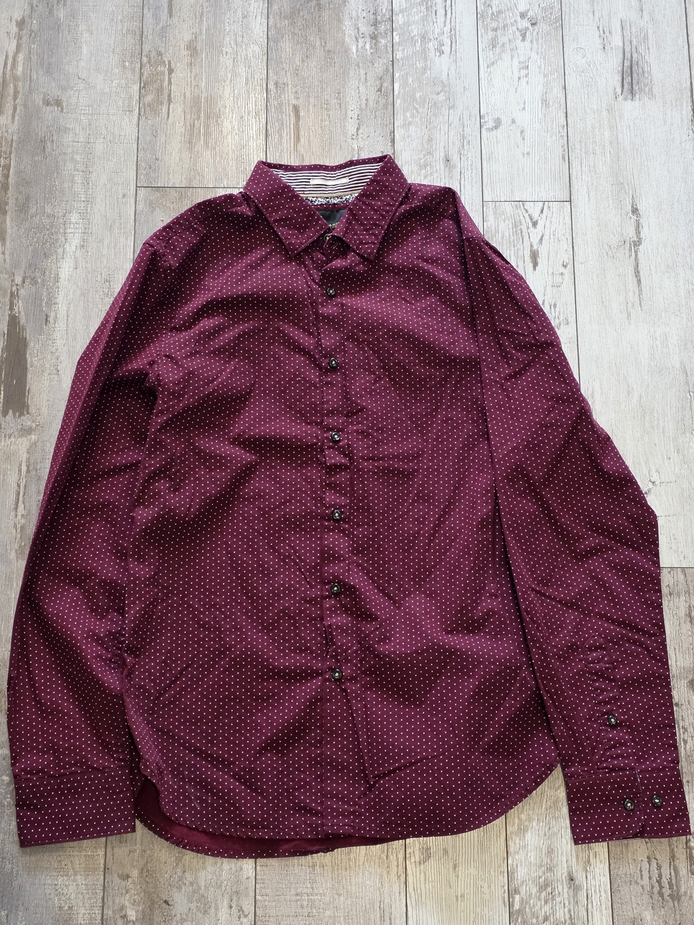 (S) Men's Denim & Flower Burgundy Polka Dot Button-down Shirt 100% Cotton Small